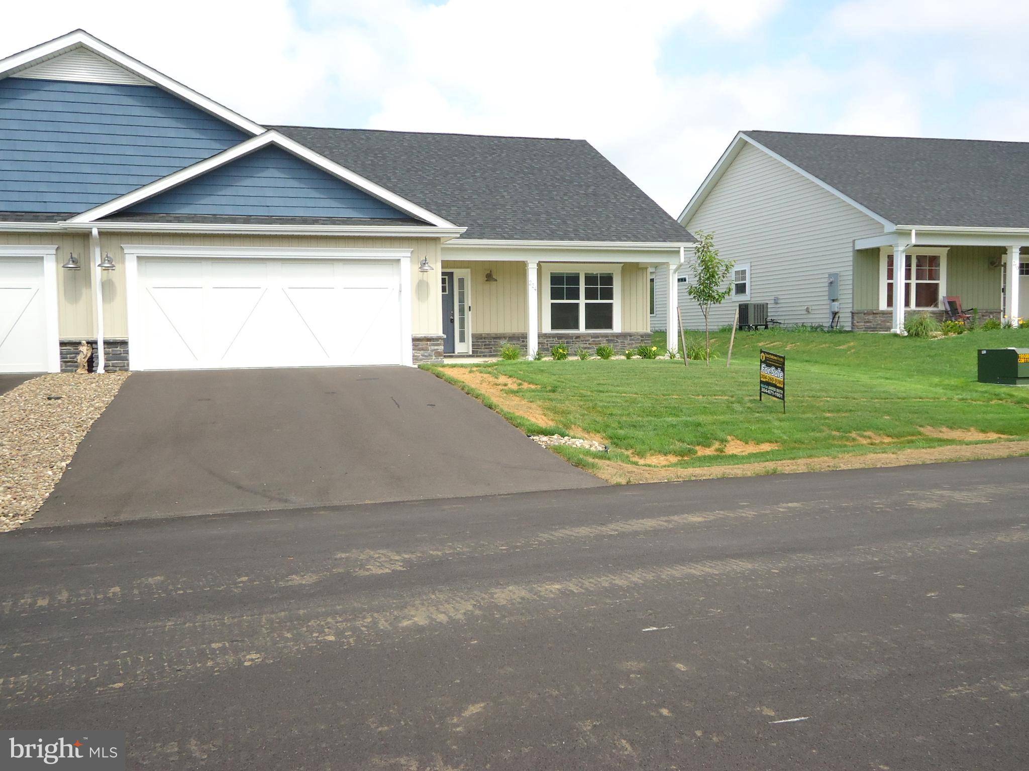Hedgesville, WV 25427,224 DRIPPING SPRING DR
