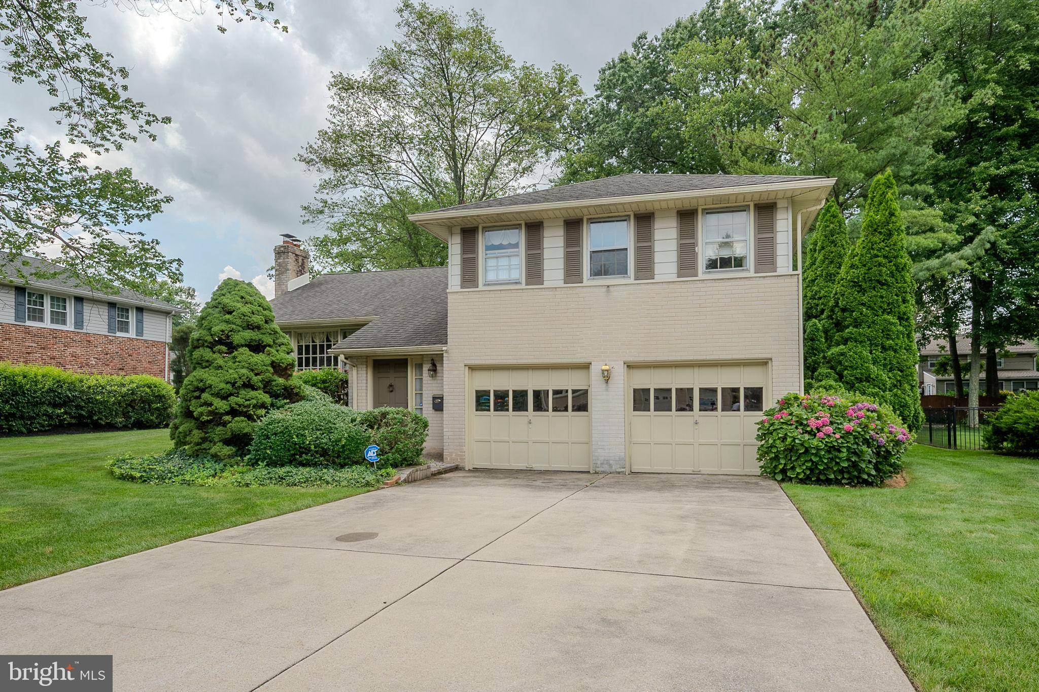 Wilmington, DE 19810,2406 LARCHWOOD RD