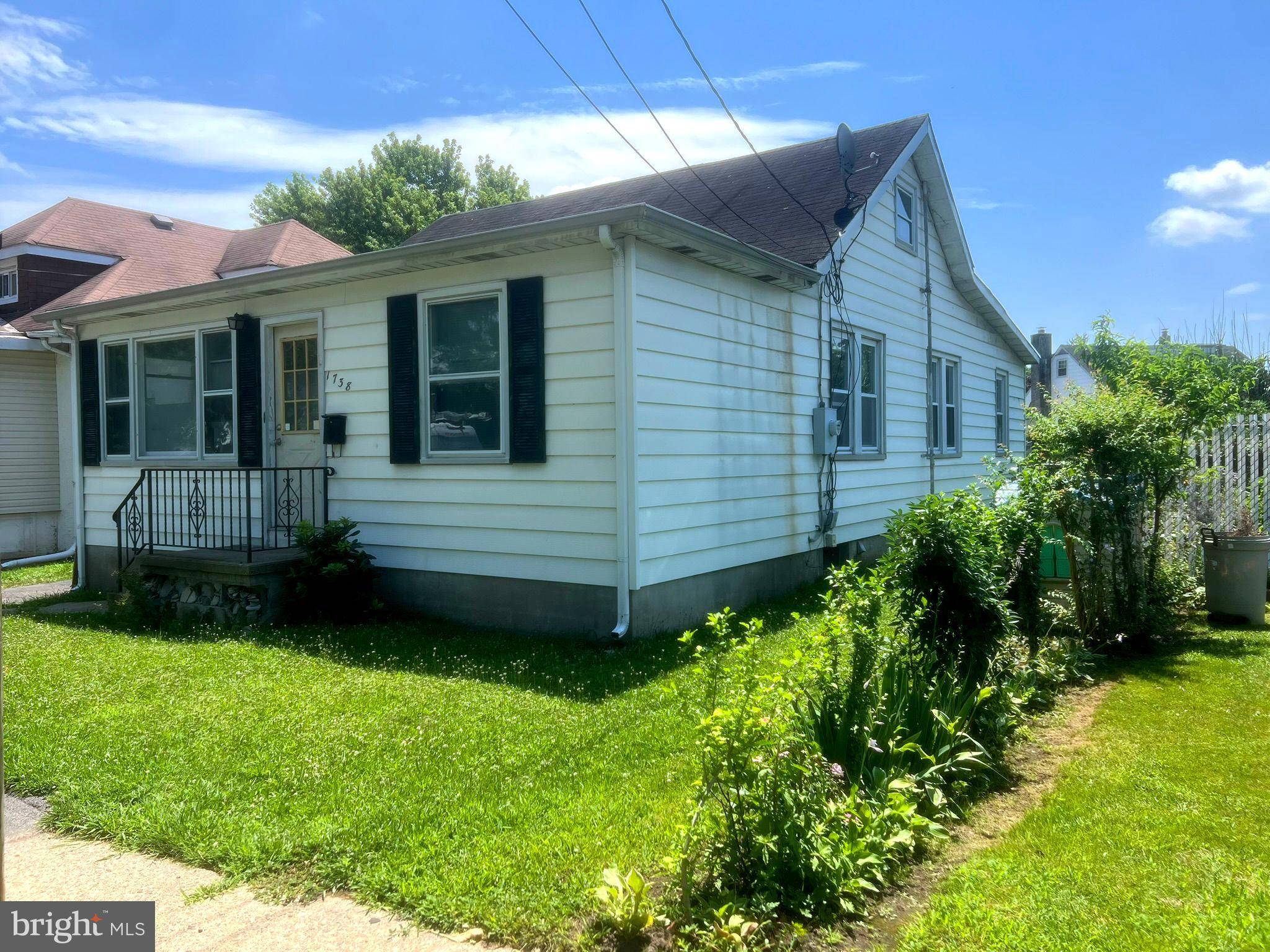 1738 PROSPECT, Ewing, NJ 08638