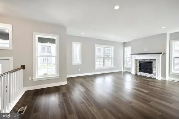 Mechanicsburg, PA 17055,106 MADISON DR