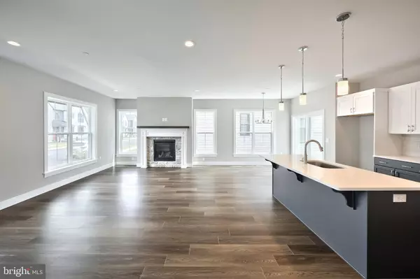 Mechanicsburg, PA 17055,106 MADISON DR