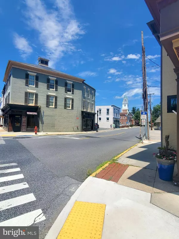 Cambridge, MD 21613,313 GAY ST