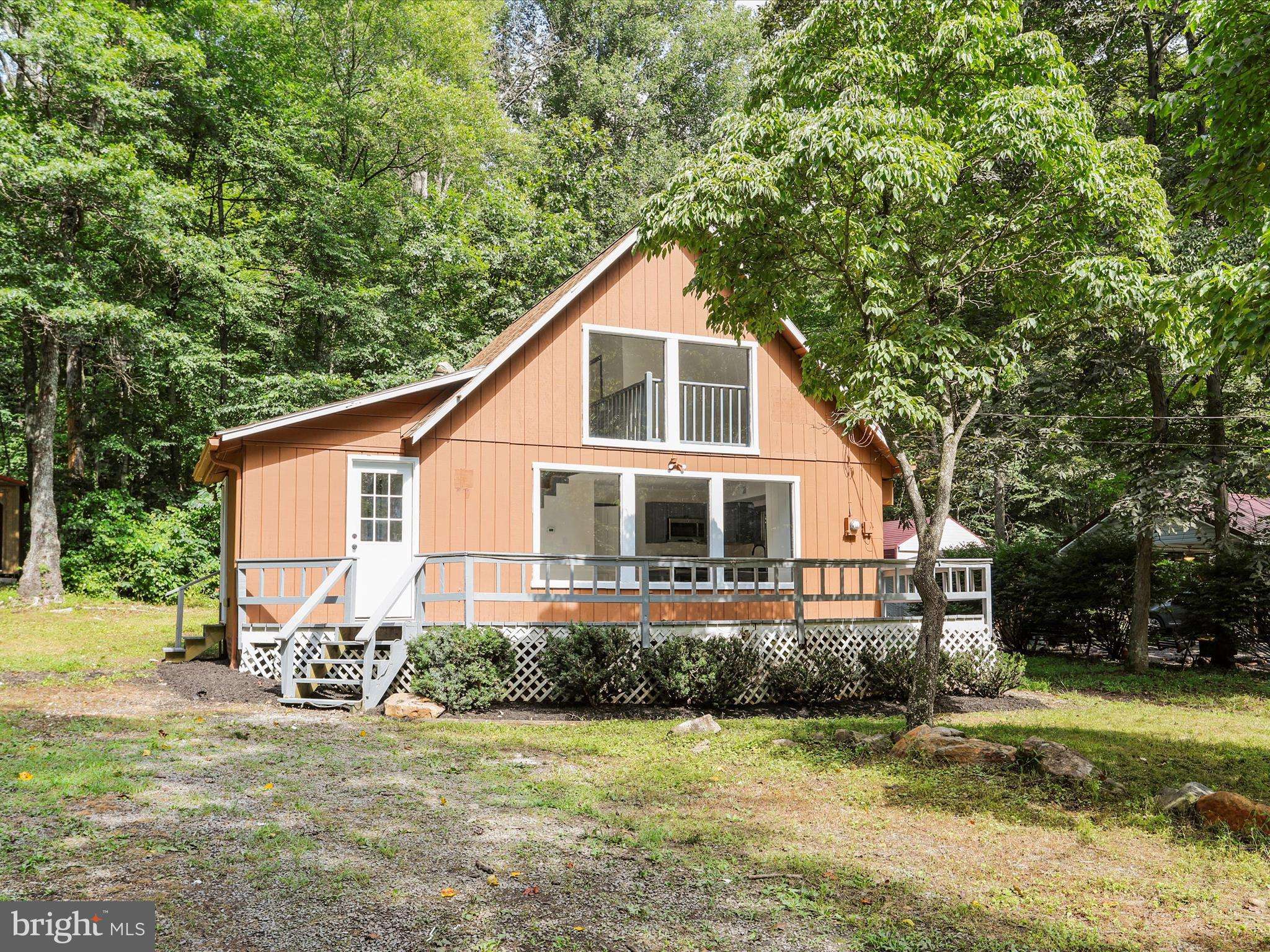 Great Cacapon, WV 25422,69 DRAGONFLY WAY