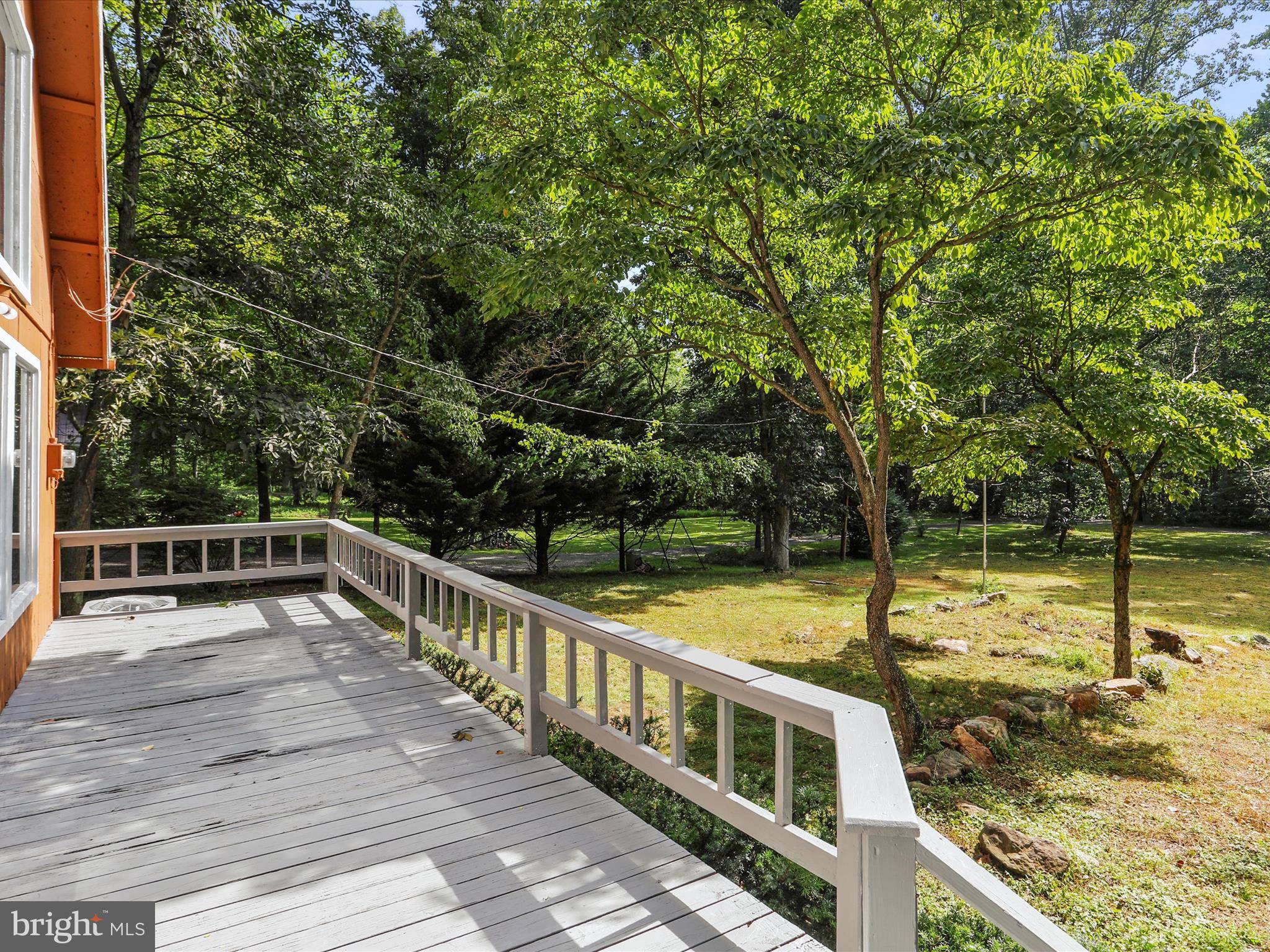 Great Cacapon, WV 25422,69 DRAGONFLY WAY