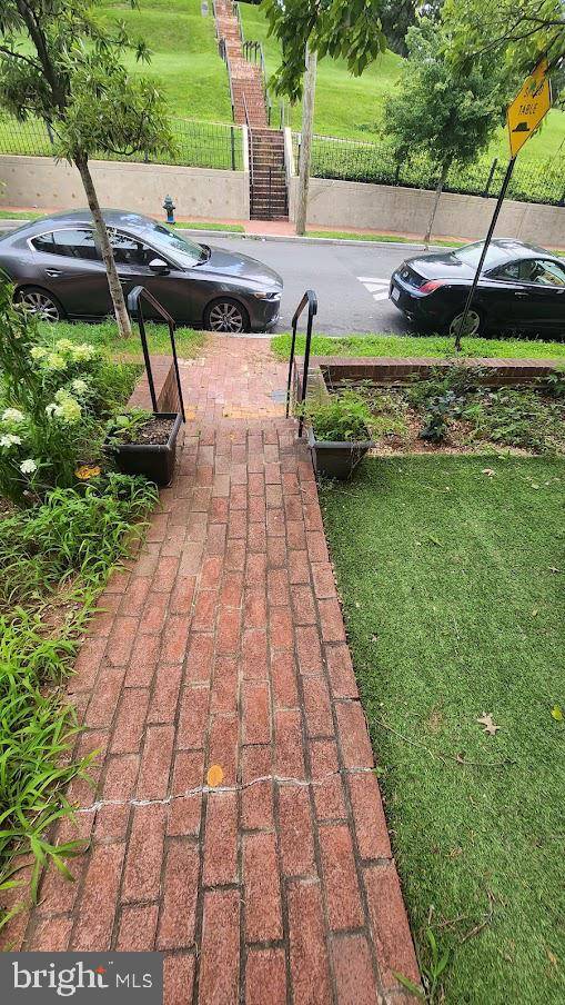 Washington, DC 20020,1422 W ST SE #2