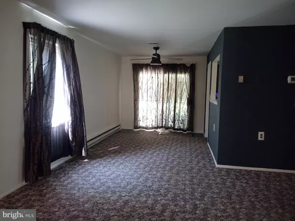 Southampton, NJ 08088,45 HUNTINGTON DR