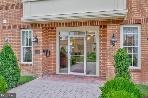 Ellicott City, MD 21043,2530 KENSINGTON GDNS #402