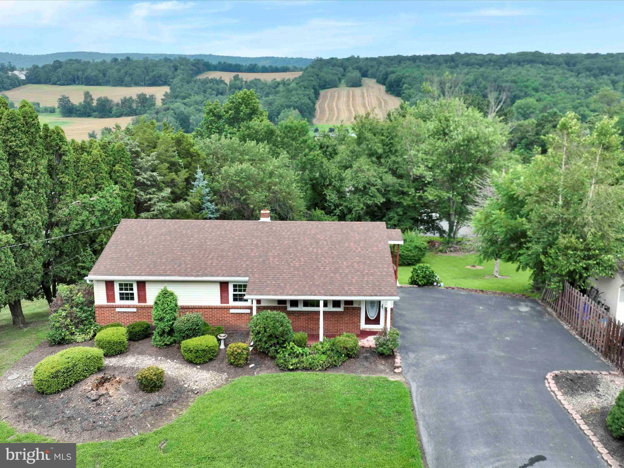 Pottsville, PA 17901,118 DONALD AVE