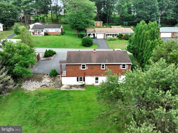 Pottsville, PA 17901,118 DONALD AVE