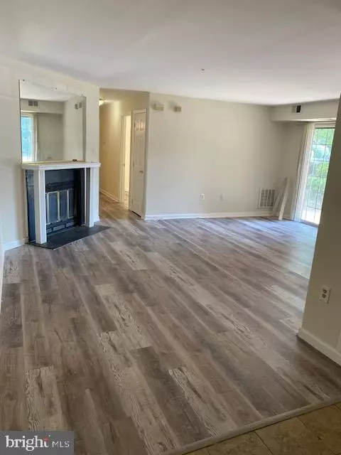 Oxon Hill, MD 20745,2030 ALICE AVE #103