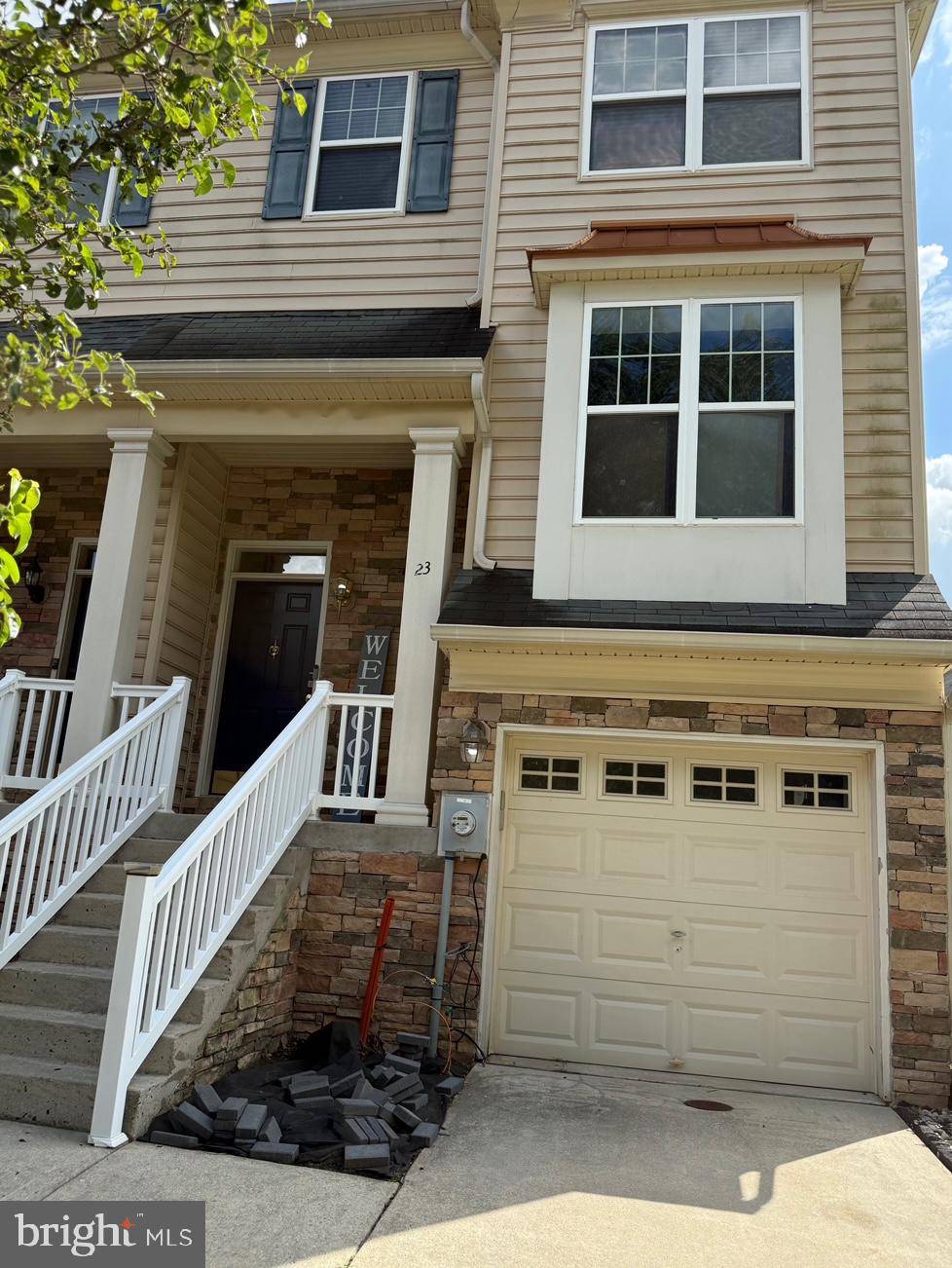 23 TAVERN LN, Sicklerville, NJ 08081