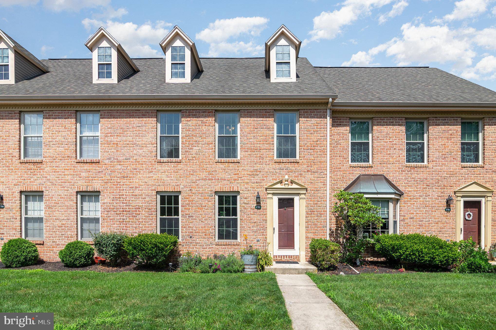1752 PEYTON RANDOLPH CT, New Cumberland, PA 17070