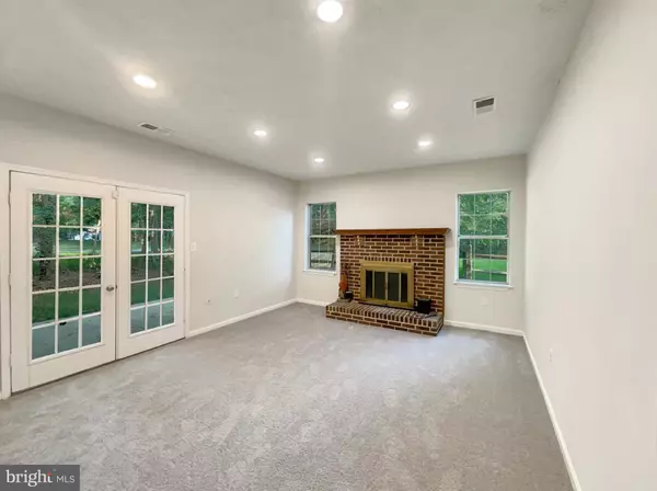 Waldorf, MD 20603,6829 COLOGO CT