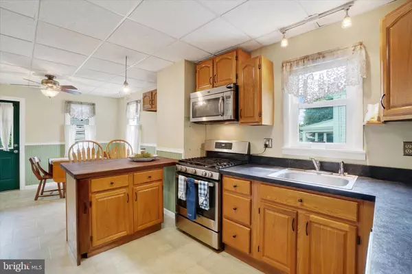 Windsor, PA 17366,67 E MAIN ST