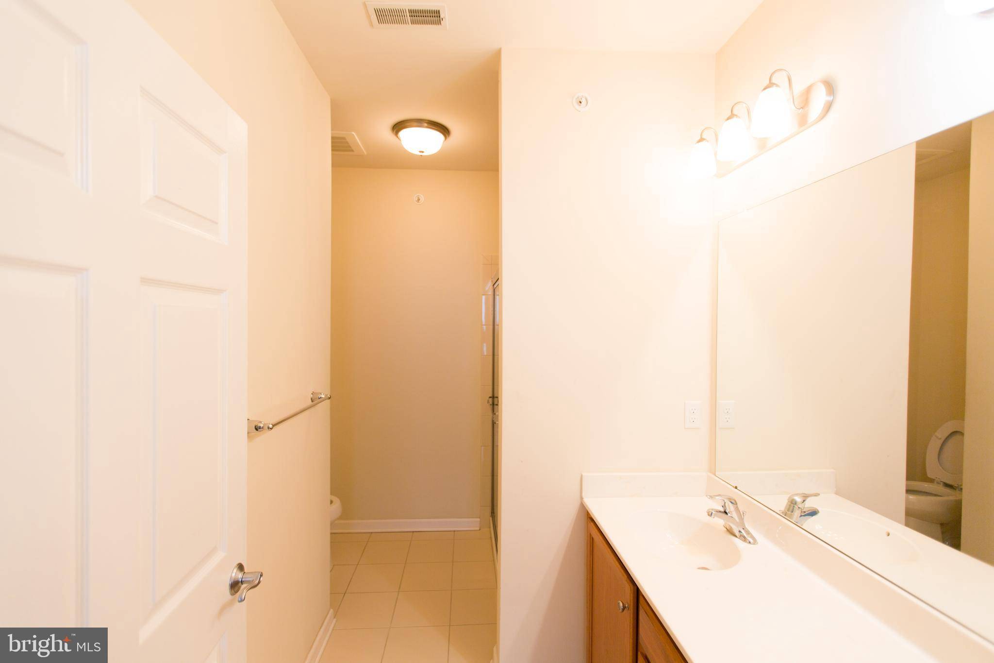 Hamilton, NJ 08619,1145 HALIFAX PL