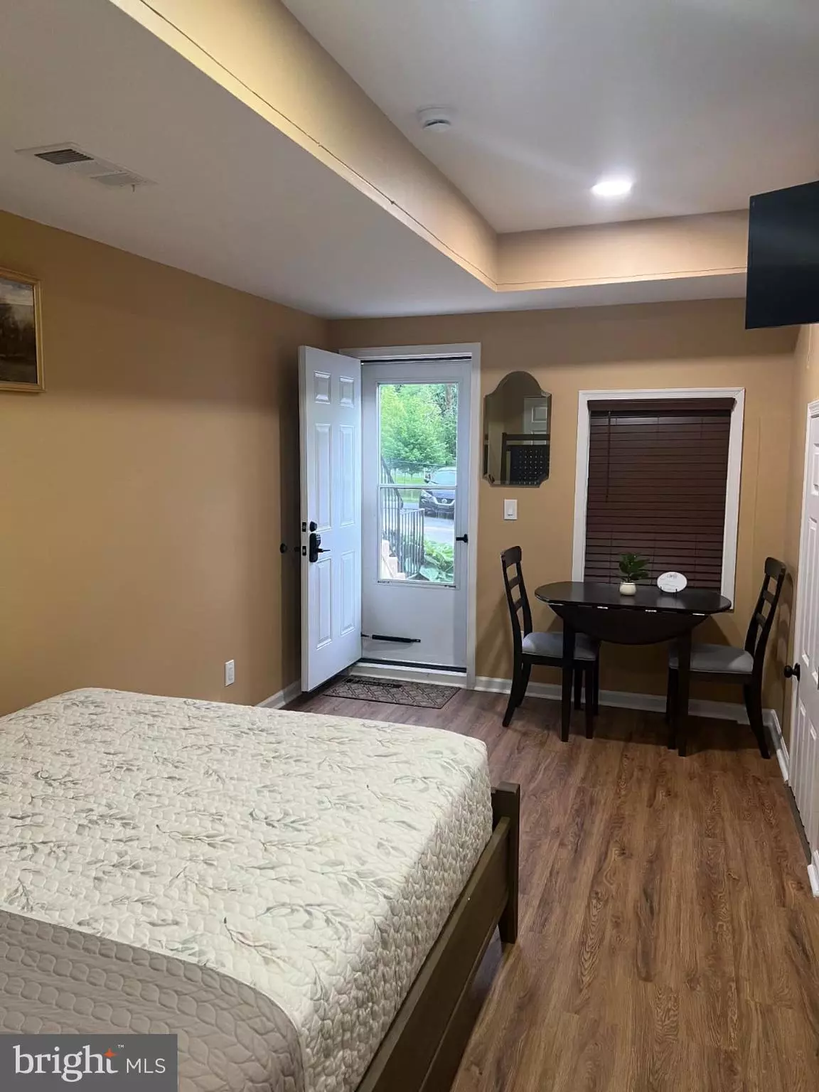 Claymont, DE 19703,28 WOODFIELD DR