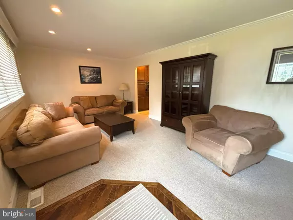 Marlton, NJ 08053,3 CALDWELL AVE