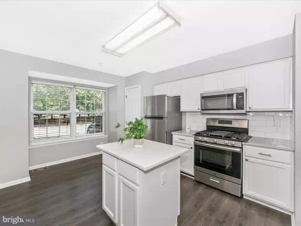 Columbia, MD 21045,6238 DEEP EARTH LN