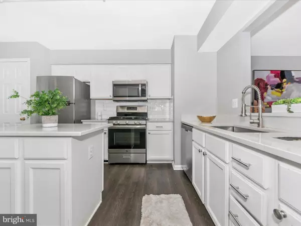 Columbia, MD 21045,6238 DEEP EARTH LN