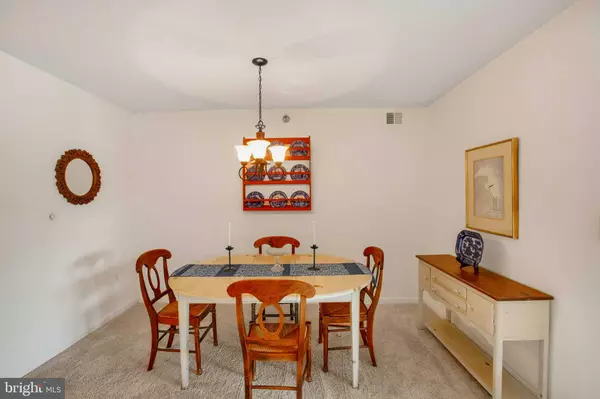 Silver Spring, MD 20906,14805 PENNFIELD CIR #307