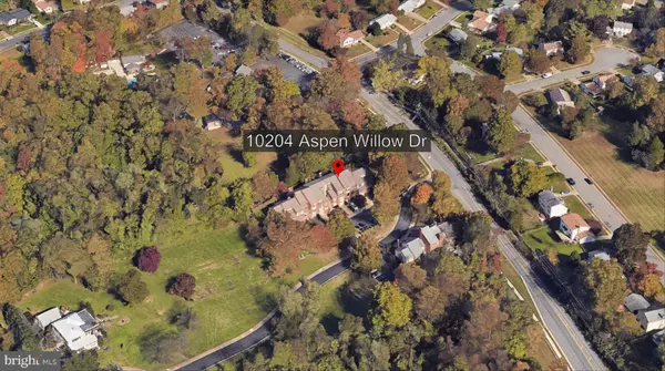 Fairfax, VA 22032,10204 ASPEN WILLOW DR
