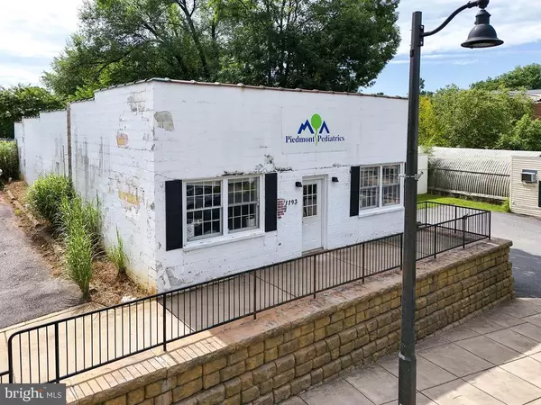 1193 CROZET AVE, Crozet, VA 22932