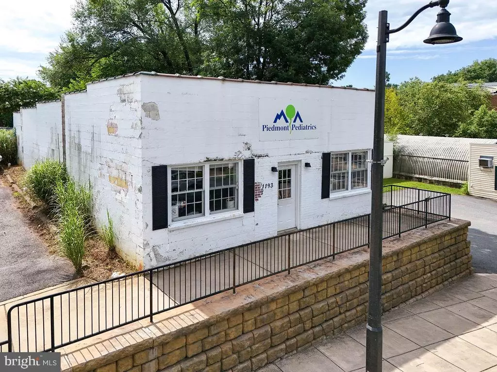 Crozet, VA 22932,1193 CROZET AVE