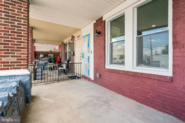 Philadelphia, PA 19139,4824 SANSOM ST #2