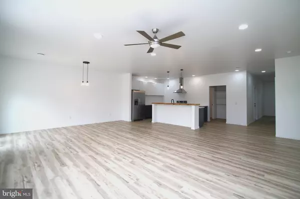 Bellefonte, PA 16823,292 MEADOW FLOWER CIR