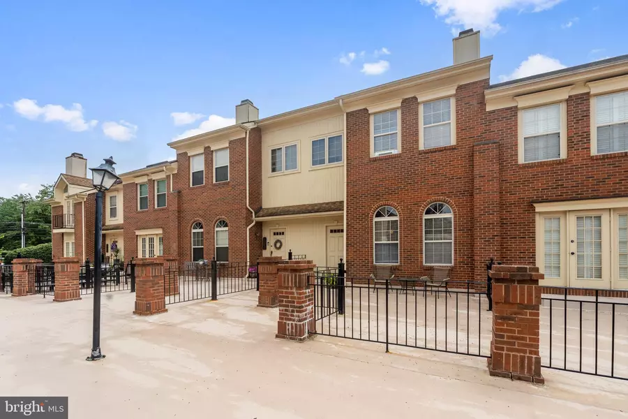 5064 MAIN ST, Voorhees, NJ 08043