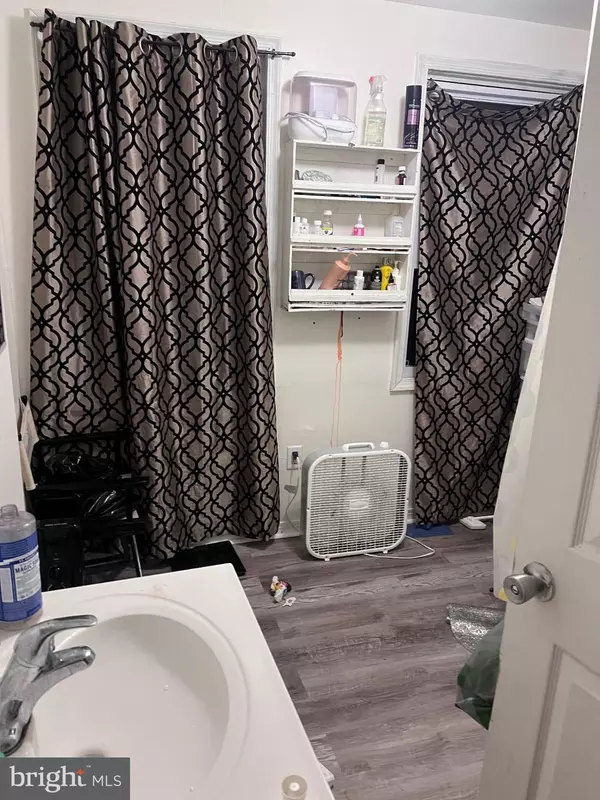 Philadelphia, PA 19121,1832 N BUCKNELL ST