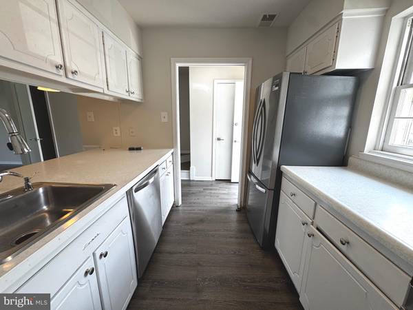 Centreville, VA 20121,14516 GOLDEN OAK RD