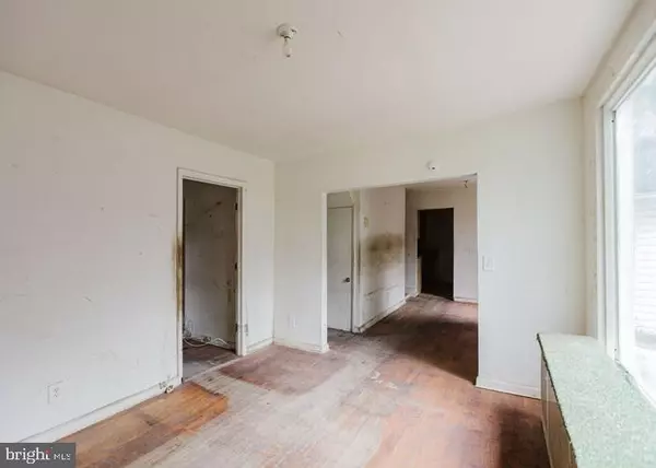 Washington, DC 20019,722 32ND ST SE