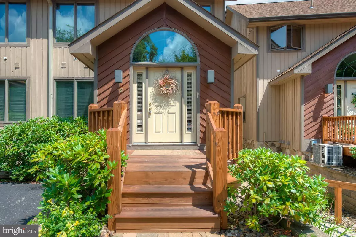 Oakland, MD 21550,939 GLENDALE RD #19