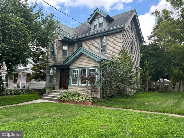 6902 WALNUT AVE, Pennsauken, NJ 08109