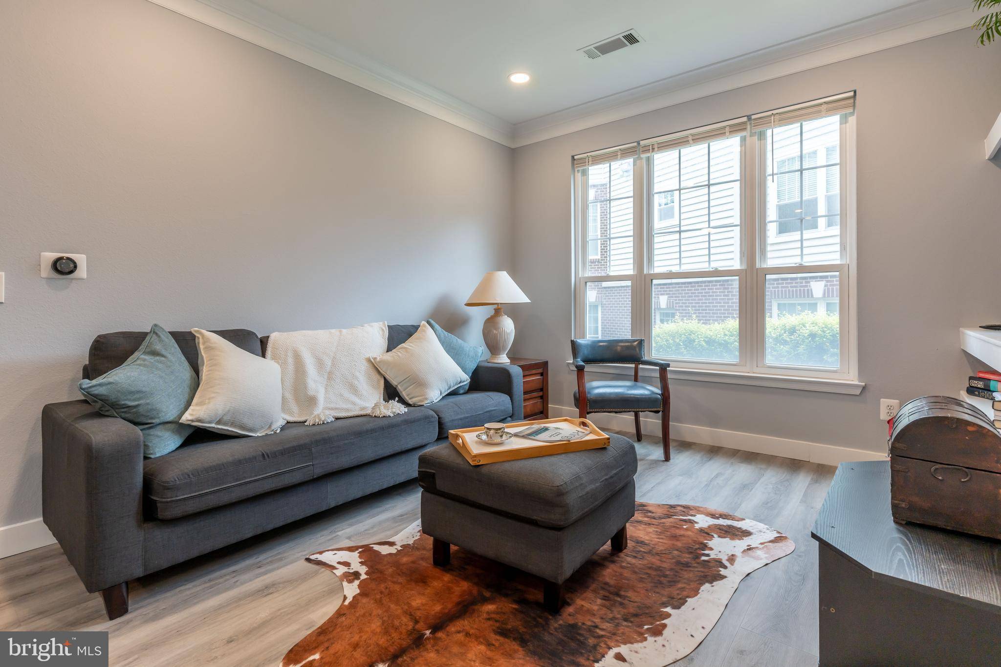 Mclean, VA 22102,1530 SPRING GATE DR #9121