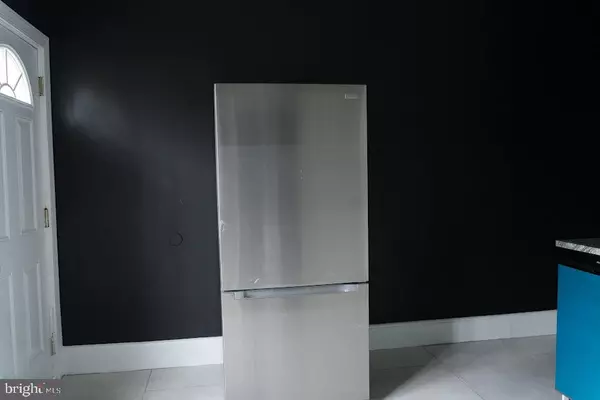 Baltimore, MD 21218,307 E 25TH ST #APARTMENT 1