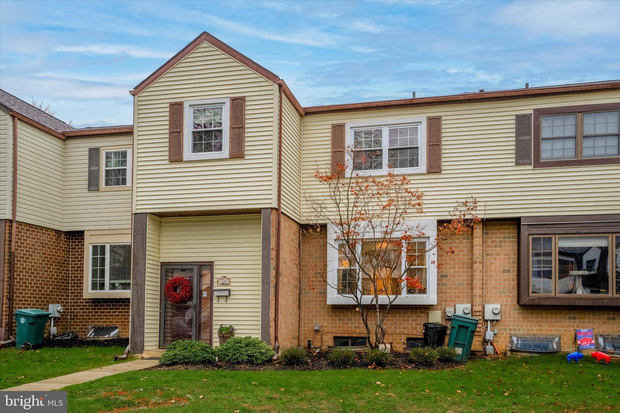 206 BIRCH DR, Lafayette Hill, PA 19444
