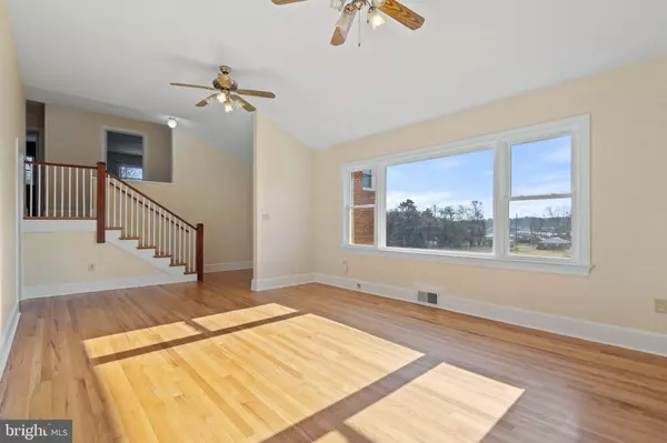 Culpeper, VA 22701,515 RADIO LANE