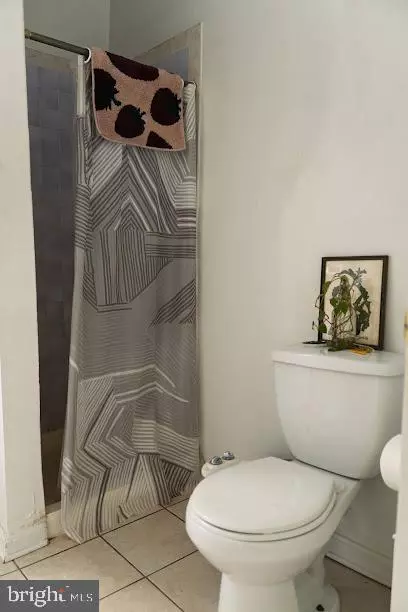 Baltimore, MD 21218,307 E 25TH ST #APARTMENT 2