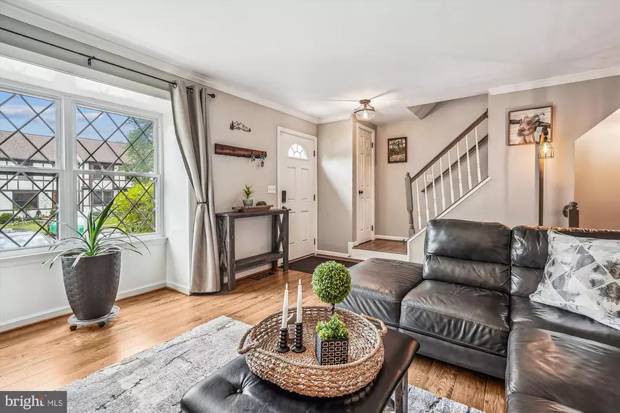 4 MILLARD CT, Sterling, VA 20165