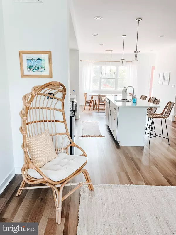 Colonial Beach, VA 22443,308 DOUGLAS AVE