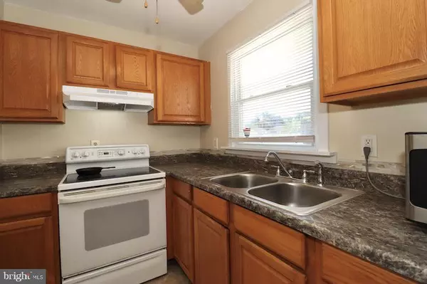 Dover, DE 19904,856 LINCOLN ST