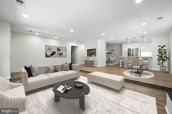 Fairfax, VA 22031,3814 PERSIMMON CIR