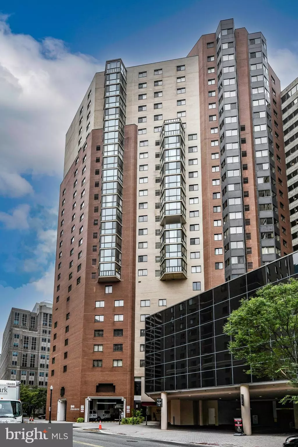 Arlington, VA 22203,900 N STAFFORD ST #1112