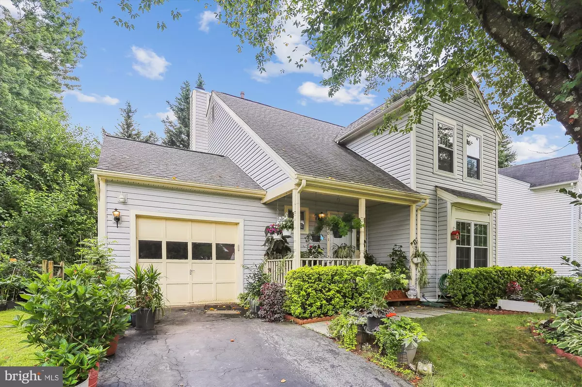 Gaithersburg, MD 20879,8420 TEA ROSE DR