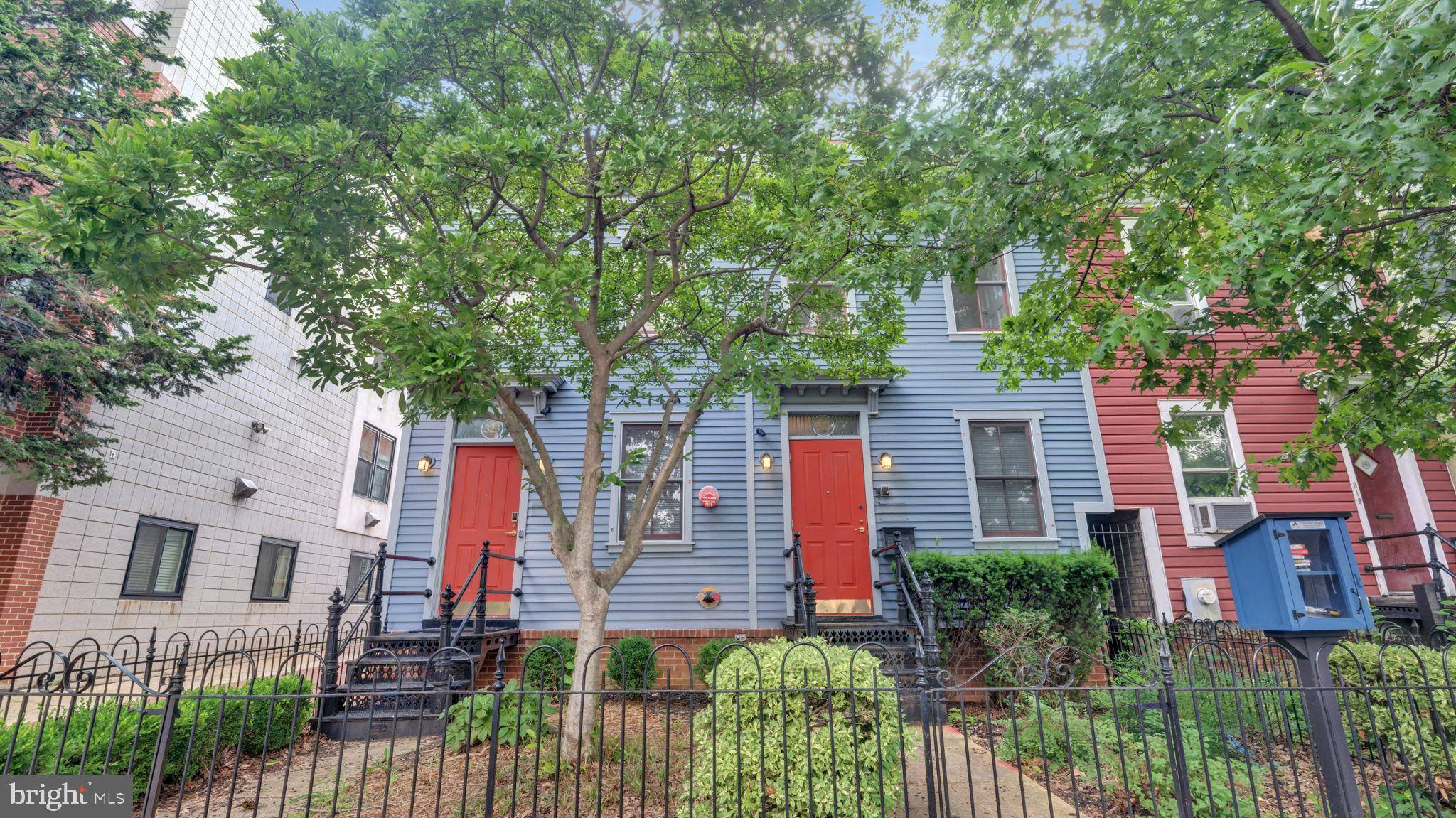 323 8TH ST NE, Washington, DC 20002