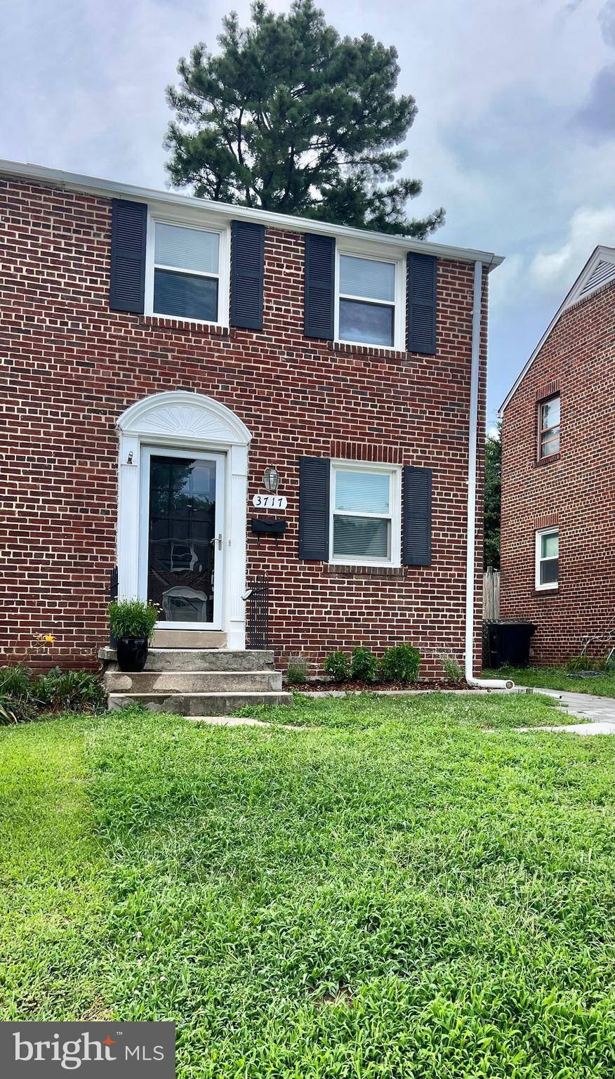 3717 3RD ST S, Arlington, VA 22204