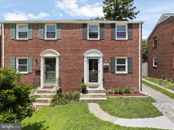 Arlington, VA 22204,3717 3RD ST S