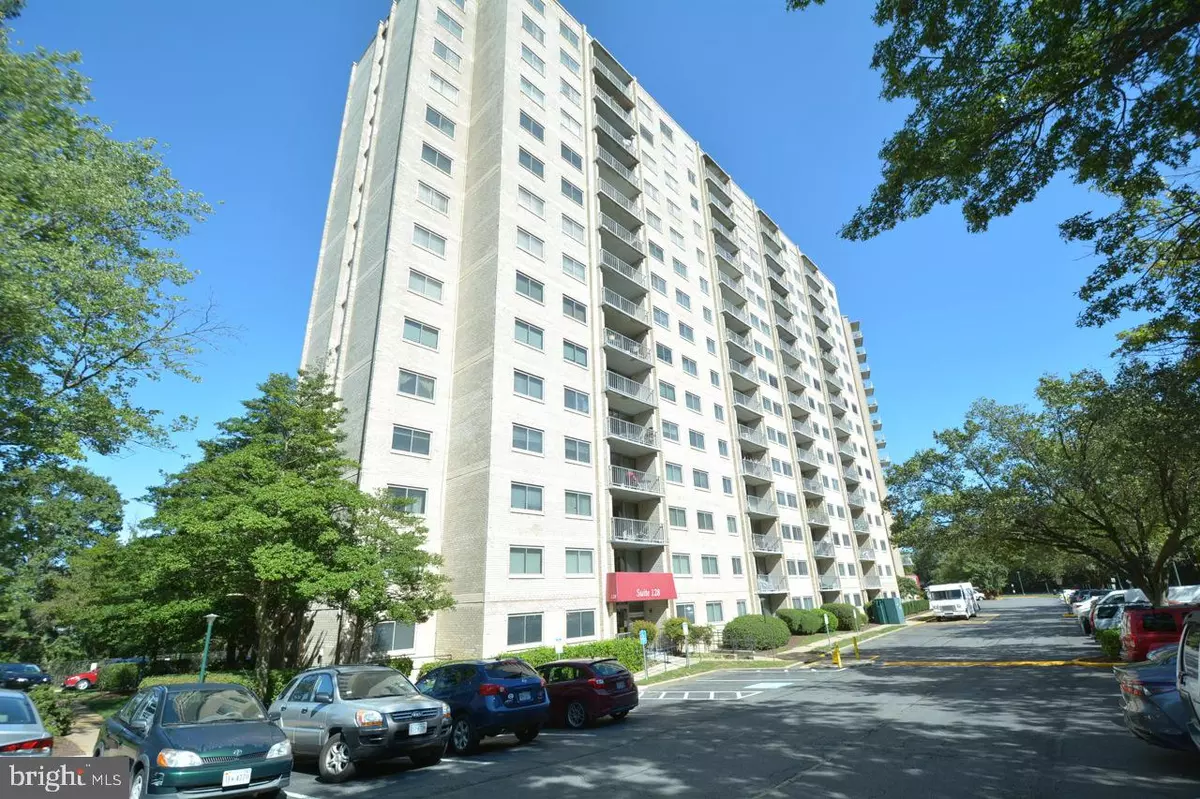 Alexandria, VA 22302,2500 N VAN DORN ST #1211